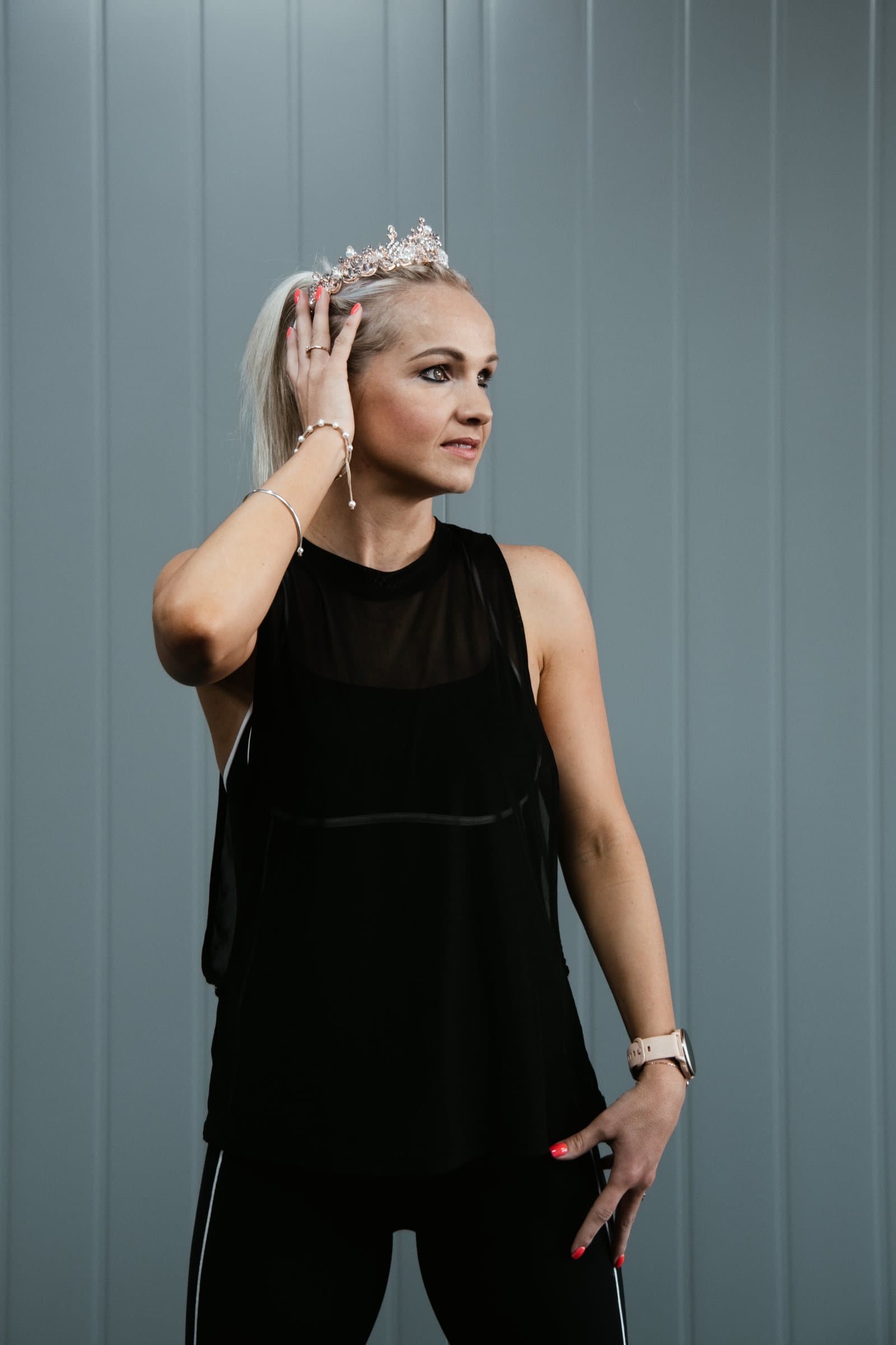 Elizma wearing the Crown Fitness tiara